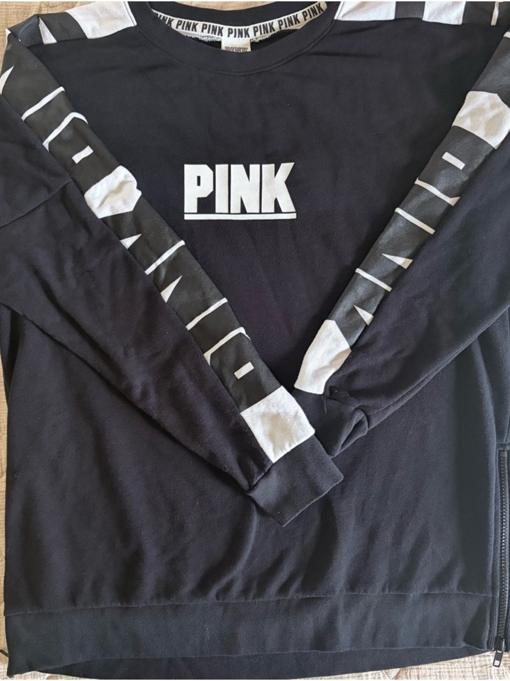 PINK Victoria's Secret Black Crewneck Sweatshirt Large